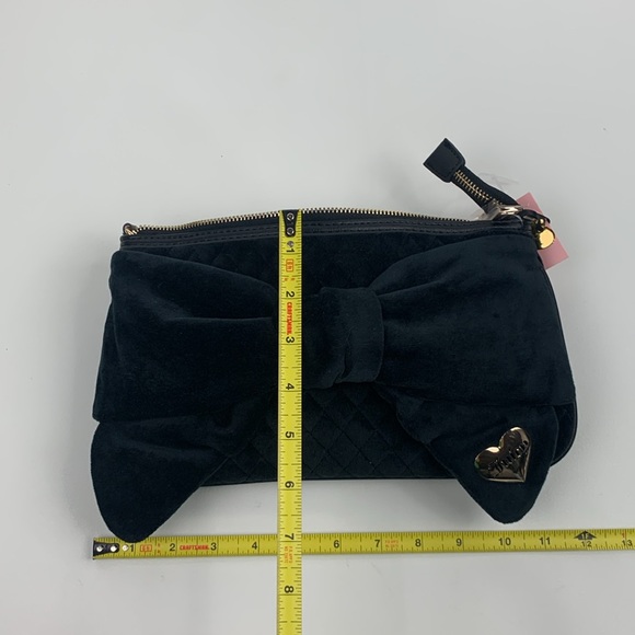 Juicy Couture Black Soft Clutch bag Gold Chain & Bow Accent & mini pouch NEW - Picture 12 of 16